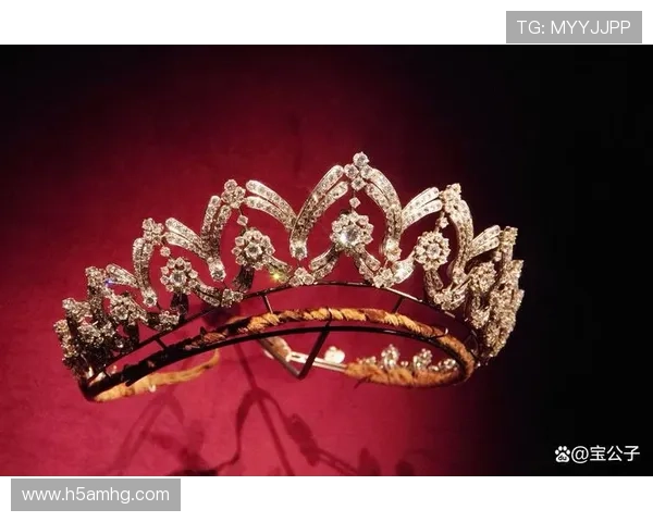 皇冠的制作工艺与材料选择，揭秘皇室珠宝的精湛工艺